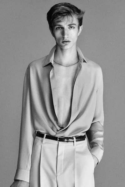 Look 14